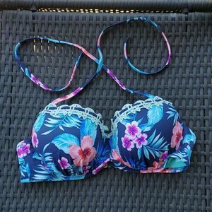 Shade & Shore Bikini Top Size 36B Floral